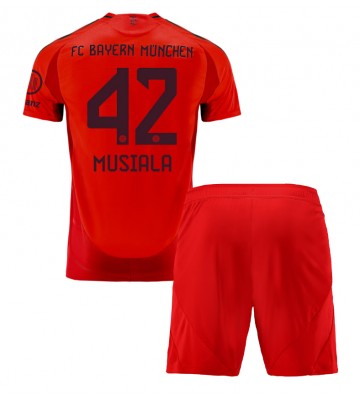 Bayern Munich Jamal Musiala #42 Primera Equipación Niños 2024-25 Manga Corta (+ Pantalones cortos)